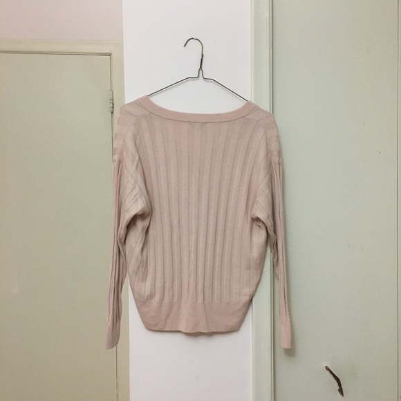 TOPSHOP Oversized V Neck Light Pink Sweater - Picture 2 of 4